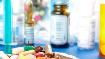 Đại gia ngành dược 'xả kho', tính đường dài