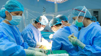 Đến năm 2050, hình thành một số cơ sở y tế hiện đại ngang tầm quốc tế