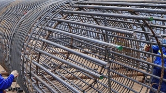 Sắt, thép là ngành chịu ảnh hưởng nặng nề nhất từ thuế carbon của EU
