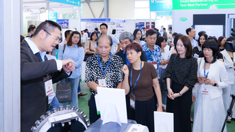 90 nhà trưng bày đem công nghệ chế tạo mới đến Hà Nội