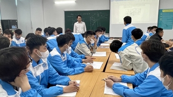 Những hướng đi cho học sinh ngoài lớp 10 công lập