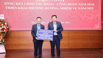 Công đoàn GTVT chi gần 3 tỷ đồng hỗ trợ người lao động dịp Tết