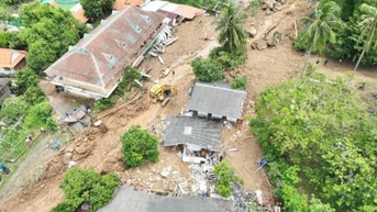 Số người chết vì lở đất ở Phuket tăng lên 10