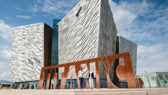 Những địa điểm nổi tiếng không nên bỏ qua khi du lịch tại Bắc Ireland