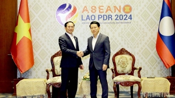 Bộ trưởng Bùi Thanh Sơn tiếp Phó Thủ tướng, Bộ trưởng Ngoại giao Lào