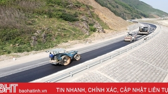 Gần 59 tỷ đồng bảo dưỡng, sửa chữa đường giao thông ở Hà Tĩnh