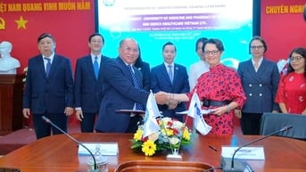 Hợp tác chiến lược hỗ trợ phát triển nguồn nhân lực chất lượng cao cho ngành dược
