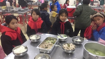기숙사생, 라면과 밥을 함께 먹는 사건 발생 후 감시카메라 설치 제안