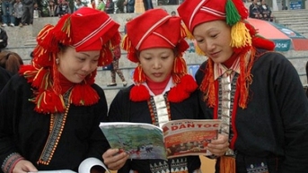 Đặt hàng cấp một số ấn phẩm báo, tạp chí cho vùng đồng bào dân tộc thiểu số và miền núi