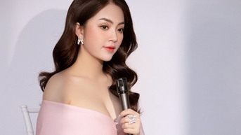 Khanh Thy의 앨범에 실린 시 '더 자야지, 결혼하려면 일어나야지'