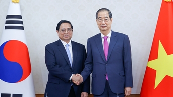 Thủ tướng Phạm Minh Chính hội đàm với Thủ tướng Hàn Quốc