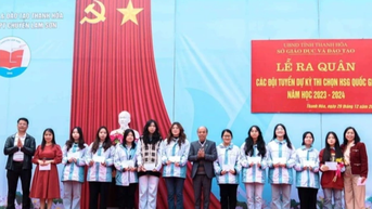 Hai anh em song sinh giành giải Nhất học sinh giỏi quốc gia