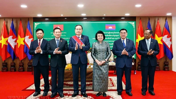 Kiến tạo hòa bình, vì sự phát triển và thịnh vượng