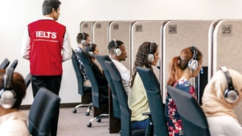 Từ 29-3: Bỏ thi IELTS trên giấy, chỉ còn thi trên máy tính
