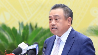 Chủ tịch Hà Nội: Sẽ có chương trình hỗ trợ để người dân đi xe điện, không đi xe máy nữa