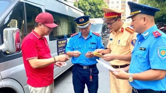 Xử phạt hàng chục xe hợp đồng vi phạm đưa đón học sinh