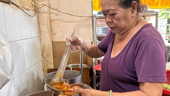 ភោជនីយដ្ធានកំពុងពេញនិយម ដោយសារ...កូនស្រី