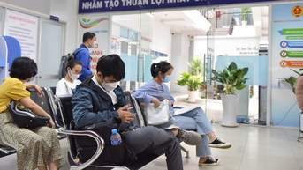 Nóng: UBND TP.HCM cho tạm áp dụng bảng giá đất hiện hành để tính thuế