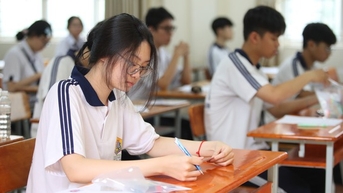 Giảm tải nhưng ít chất văn học