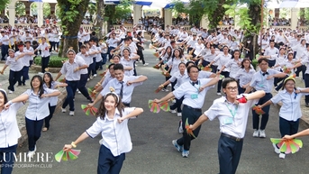 សិស្សវិទ្យាល័យ ឡឺ ហុងផុង ព្រួយបារម្ភពីថ្ងៃបញ្ចប់ការសិក្សា