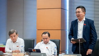 Nâng cao sự chủ động của Quốc hội trong giám sát triển khai luật để gỡ điểm nghẽn