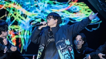 'Dong Da scientist' Low G នៃក្រុម Rap Nha Lam ចូលរួមជាមួយ 8WONDER