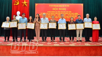 Thành phố: Tuyên dương 38 gia đình văn hóa tiêu biểu