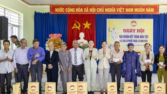 Tưng bừng Ngày hội Đại đoàn kết Khu dân cư Phước Thuận