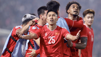"Người không phổi" Doãn Ngọc Tân: Tuổi thơ khó khăn và chuyện tình qua mạng