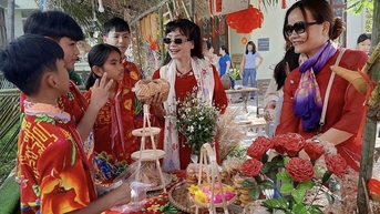 Chợ tết yêu thương của các ‘tiểu thương nhí’ đặc biệt