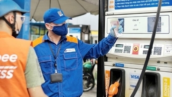Xăng tăng giá sau 4 kỳ giảm liên tiếp
