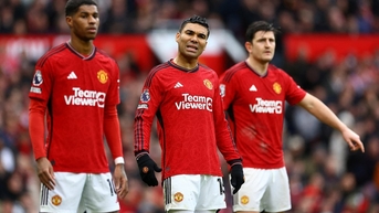 Casemiro mất ngủ vì phong độ của Man Utd