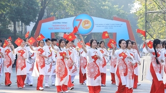 Nhiều hoạt động đặc biệt dịp kỷ niệm 70 năm ngành giáo dục thủ đô