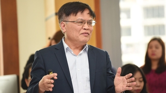 Đất nước ‘vươn mình’ nhờ hành động thực tiễn