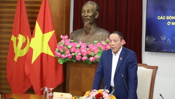 Hoạt động văn hóa ở nước ngoài ngày càng có chiều sâu