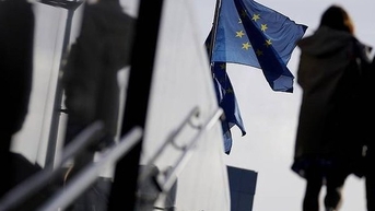 EU tung đòn trừng phạt mới vào Nga đúng dịp 2 năm xung đột ở Ukraine