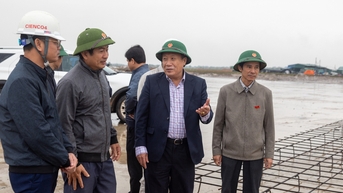 Quảng Trị hỗ trợ tối đa người dân, bàn giao mặt bằng sân bay trong tháng 12