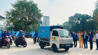 Thanh niên Thủ đô tuyên truyền, giữ gìn trật tự an toàn giao thông