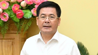 Hai bộ trưởng cùng bàn xây dựng tiêu chuẩn, quy chuẩn cho trạm sạc xe điện