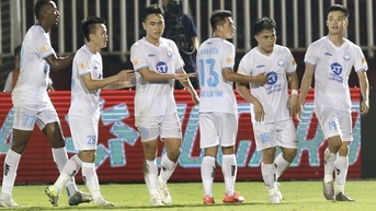 Hoàng Anh lập hat-trick kiến tạo, CLB Nam Định thắng đậm CLB TP.HCM 3-0