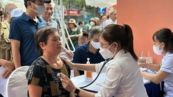 Ai có nguy cơ mắc ung thư phổi?