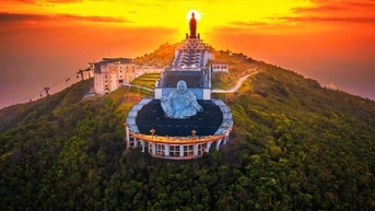 អ្វីដែលគ្រប់គ្នាមិនធ្លាប់ដឹងអំពីភ្នំបាដែន