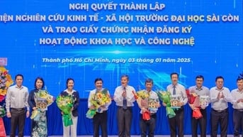 Ông Nguyễn Thành Phong làm Chủ tịch Hội đồng khoa học Viện nghiên cứu trường ĐH Sài Gòn