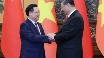 Phát triển quan hệ với Trung Quốc là lựa chọn chiến lược, ưu tiên hàng đầu của Việt Nam