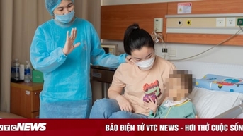 Bà hiến gan cứu sống cháu gái 2 tuổi