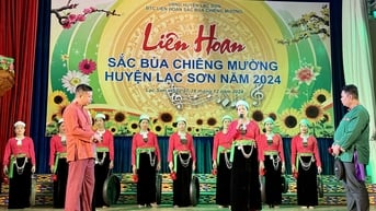 Vang điệu sắc bùa chúc Xuân