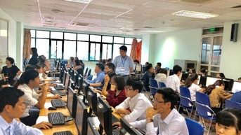 Bộ Nội vụ đề xuất bỏ quy định chỉ tuyển công chức với người đạt kiểm định đầu vào