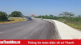 Gấp rút tu bổ xung yếu hệ thống đê điều tỉnh Thanh Hóa
