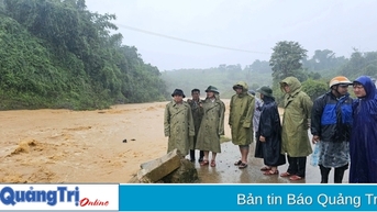Chủ động các phương án ứng phó với sạt lở đất, lũ quét ở khu vực miền núi Hướng Hóa