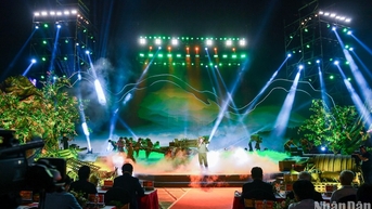 ការផ្សាយបន្តផ្ទាល់តាមទូរទស្សន៍ "ក្រោមទង់នៃជ័យជំនះ"៖ វីរភាពនិងអារម្មណ៍